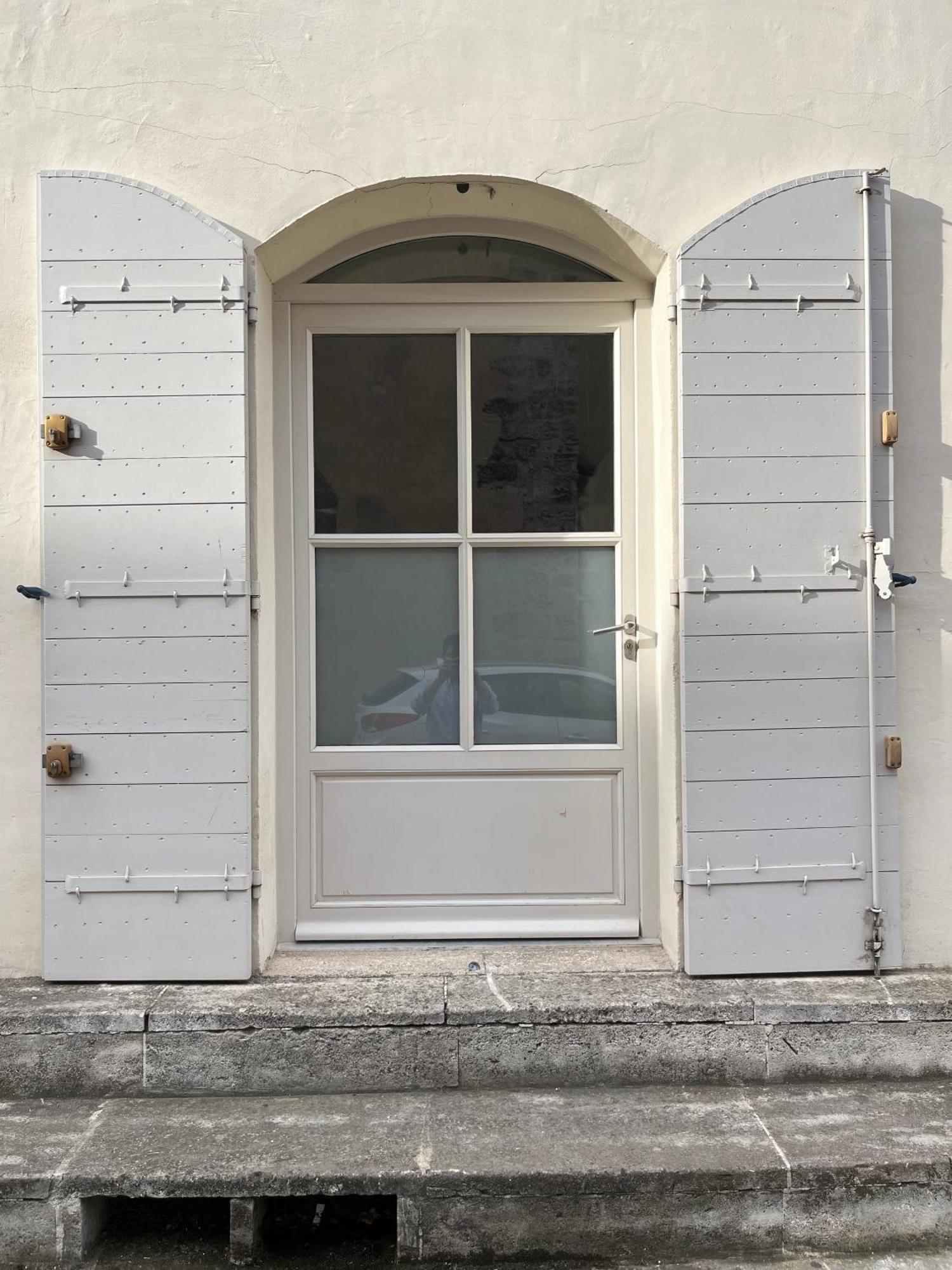 Le Petit Appartement D'アルル エクステリア 写真